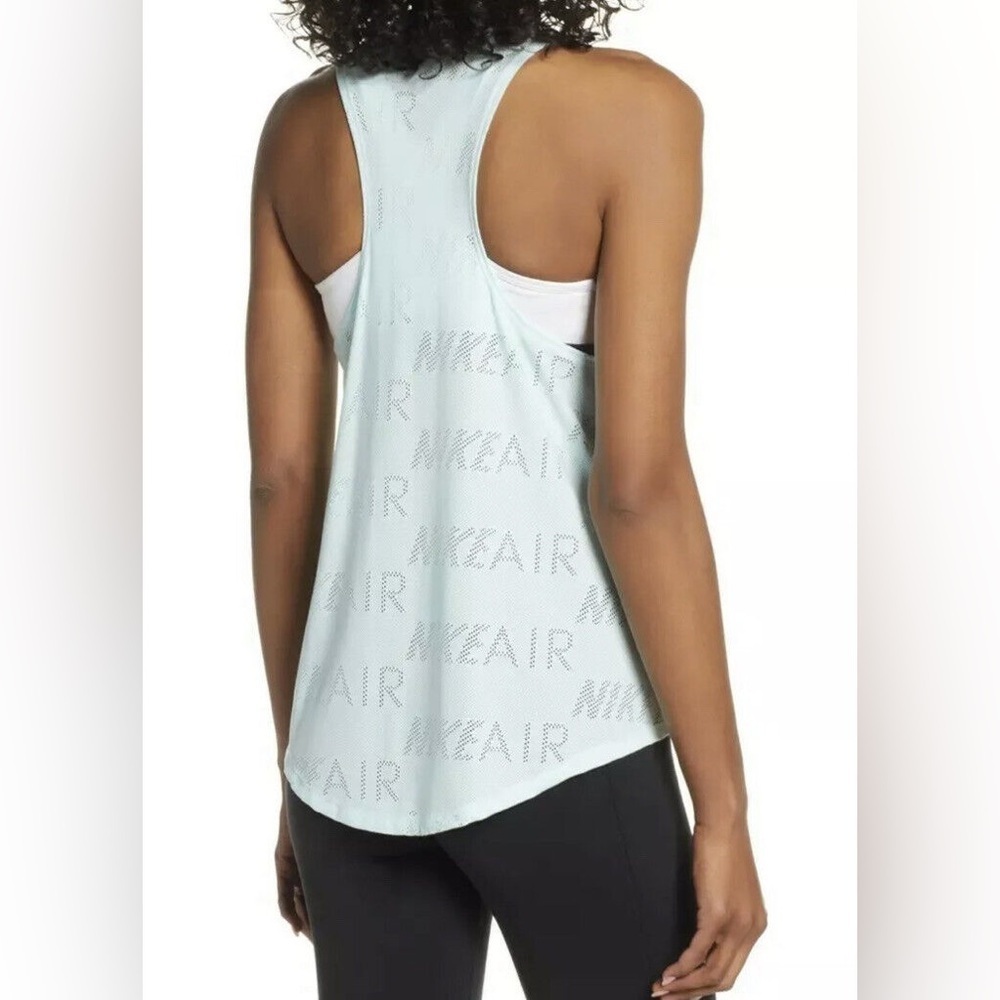Women’s Nike Workout Tank Top DriFit Gym Bra Pickleball Tennis Athleisure Sweat - Picture 2 of 8